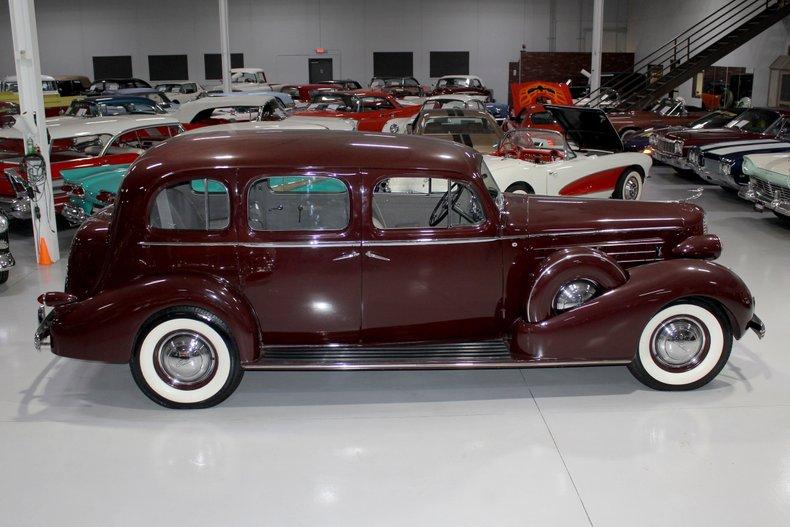 1936 Cadillac Series 85 V-12 Fleetwood Touring Sedan