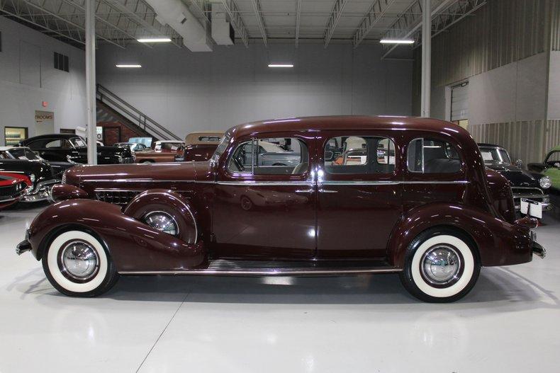 1936 Cadillac Series 85 V-12 Fleetwood Touring Sedan