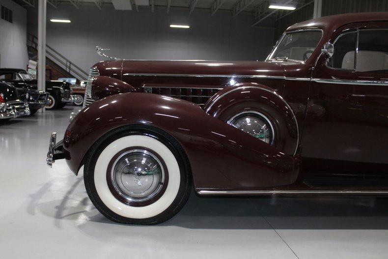 1936 Cadillac Series 85 V-12 Fleetwood Touring Sedan