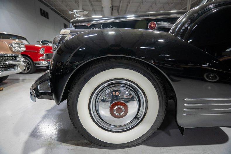 1942 Packard Eight Series 2021 Convertible Coupe