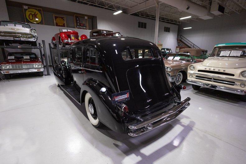 1934 Cadillac Model 370-D Fleetwood V-12 7-Passenger Sedan