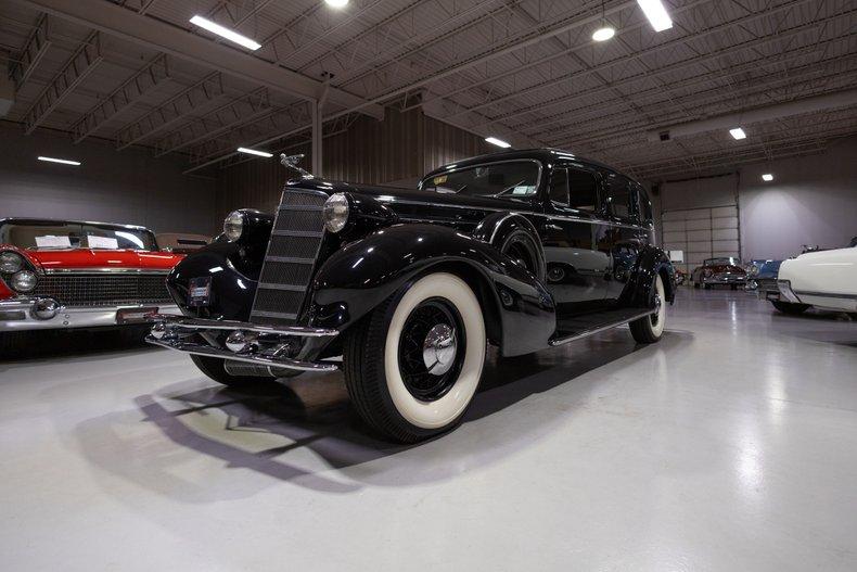 1934 Cadillac Model 370-D Fleetwood V-12 7-Passenger Sedan