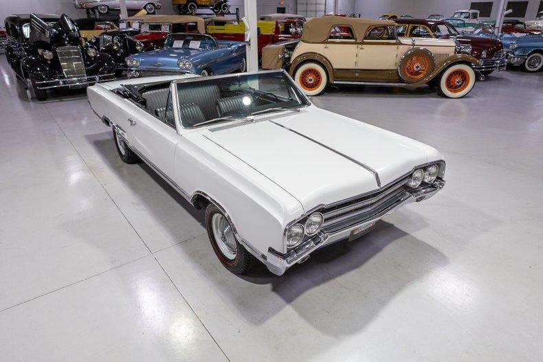 1965 Oldsmobile Cutlass 442 Convertible