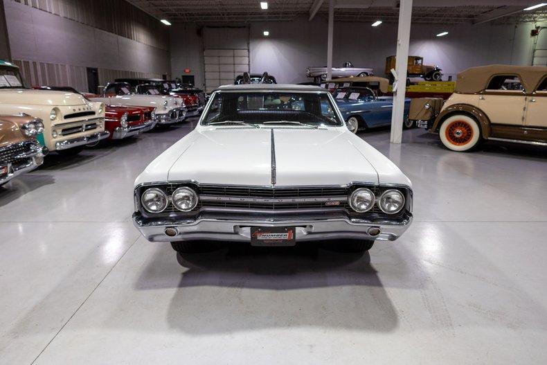 1965 Oldsmobile Cutlass 442 Convertible