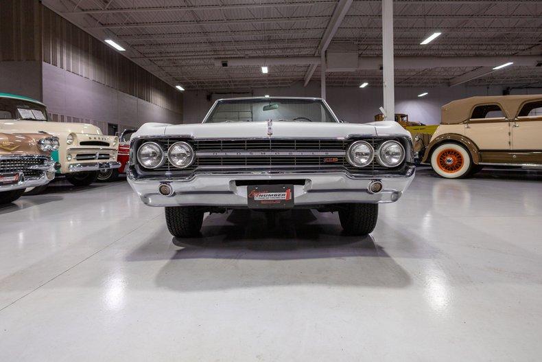 1965 Oldsmobile Cutlass 442 Convertible