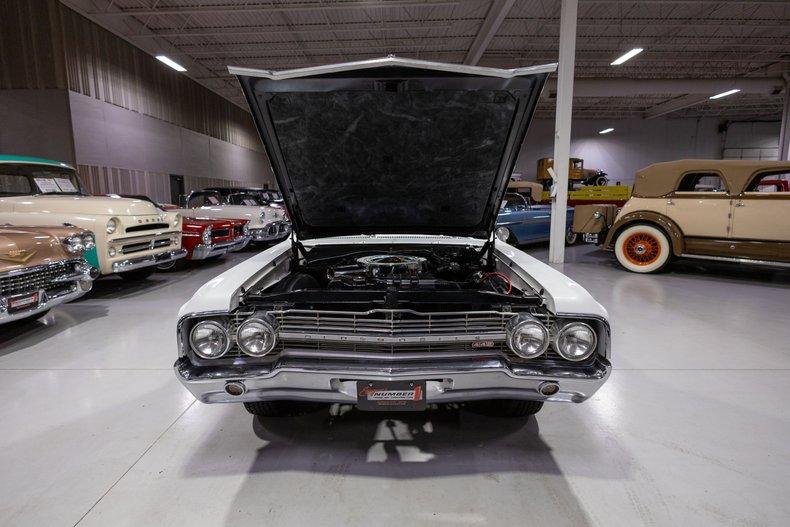 1965 Oldsmobile Cutlass 442 Convertible