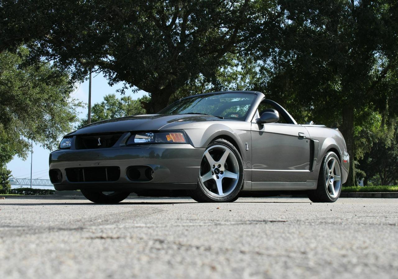 2003 Ford Mustang