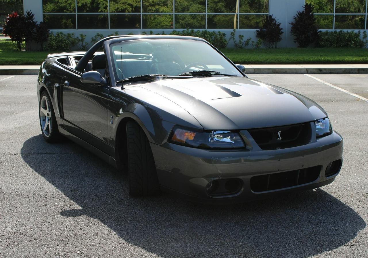 2003 Ford Mustang