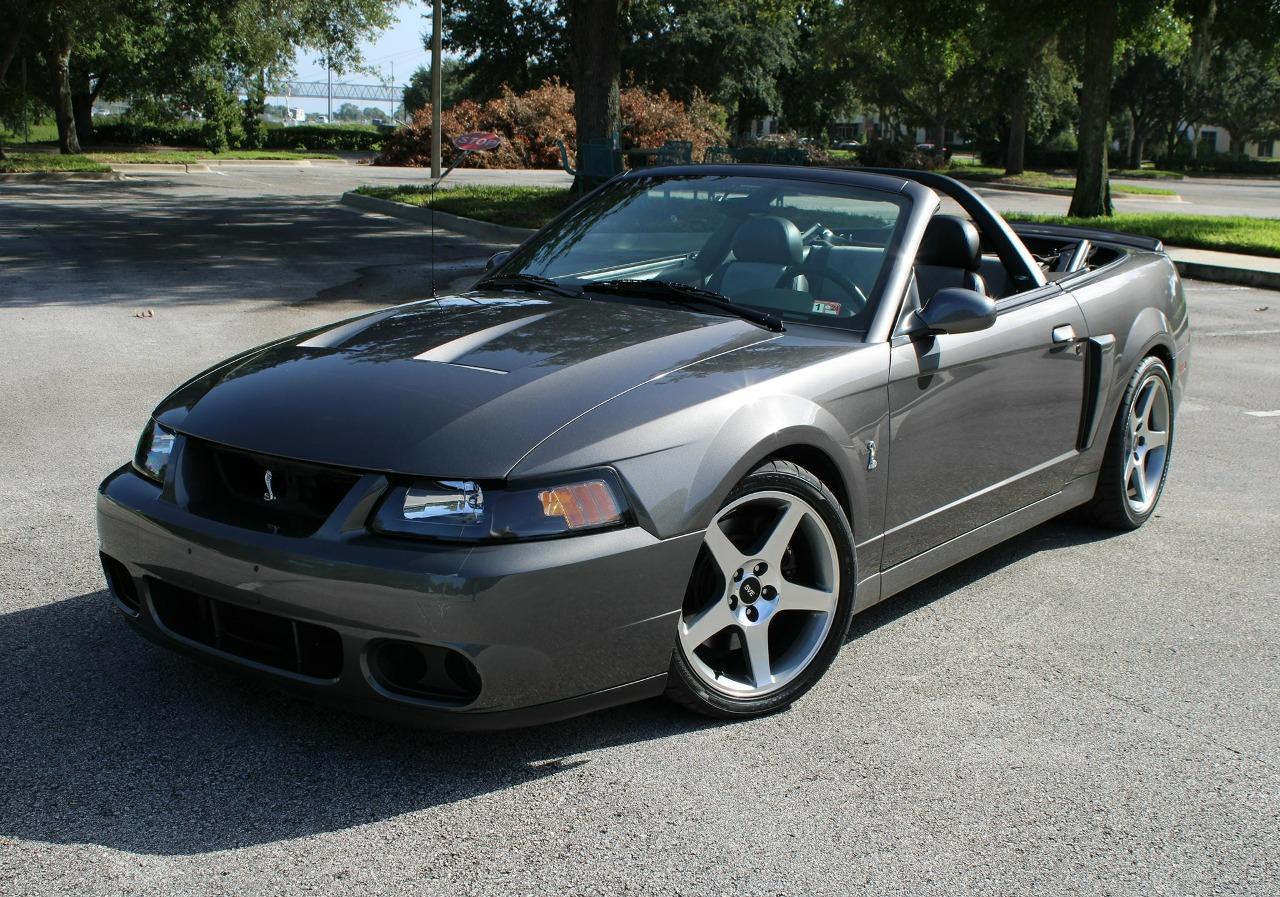 2003 Ford Mustang