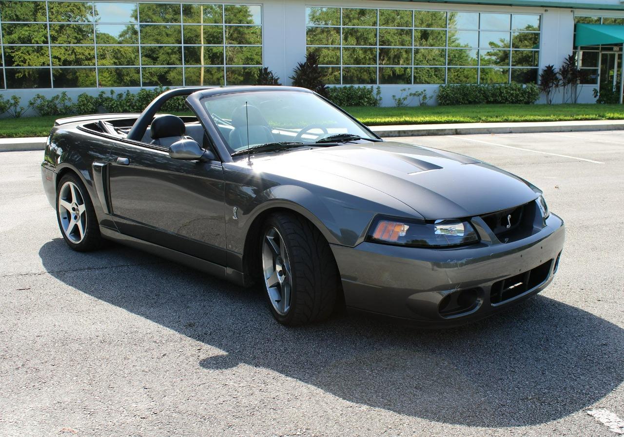 2003 Ford Mustang