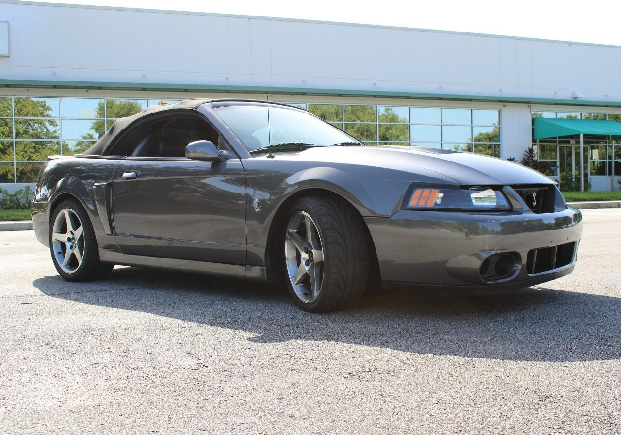 2003 Ford Mustang