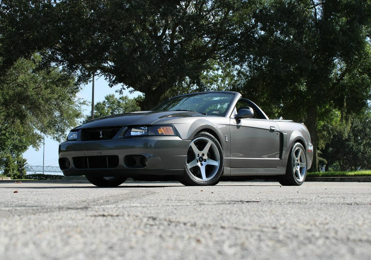 2003 Ford Mustang