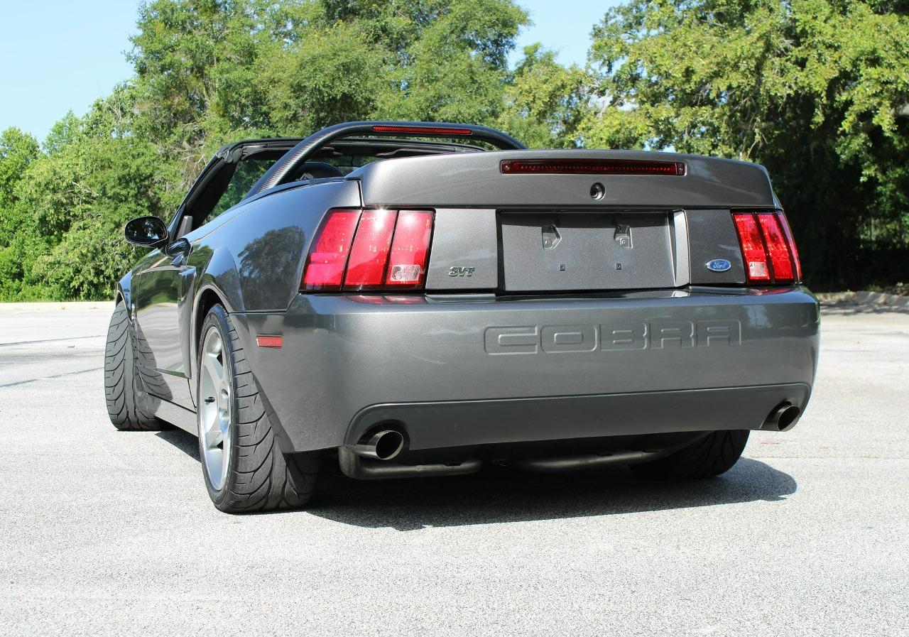 2003 Ford Mustang