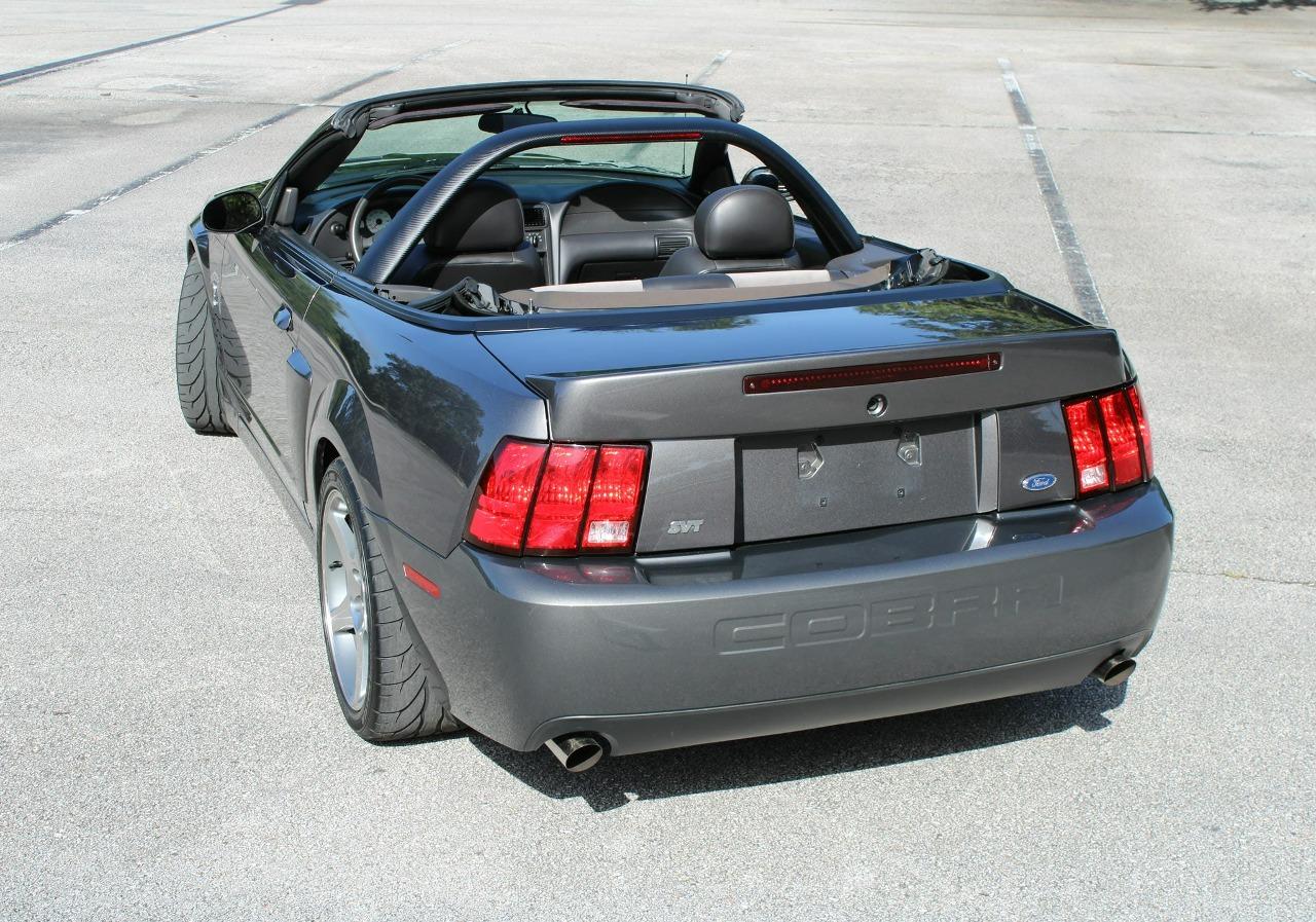 2003 Ford Mustang