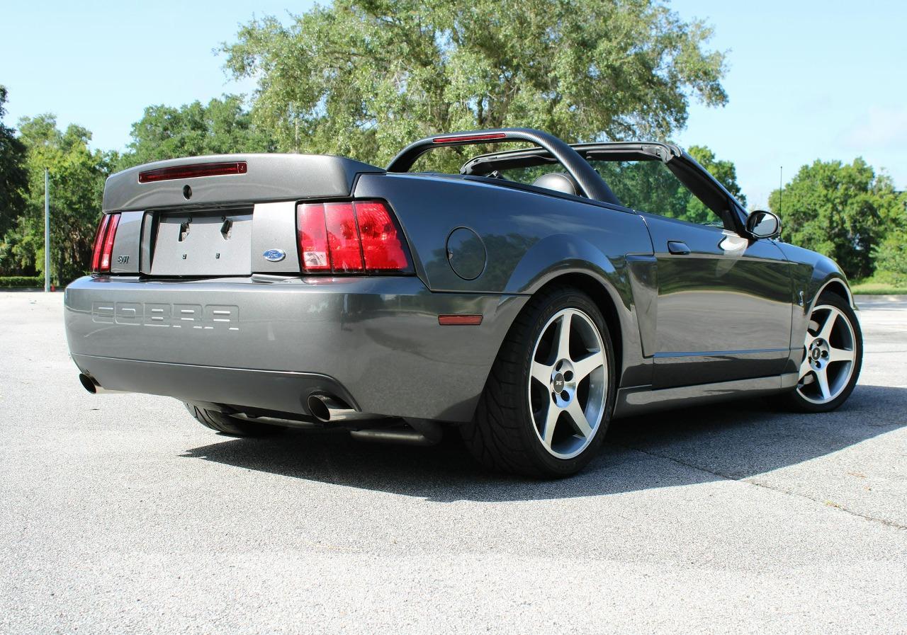 2003 Ford Mustang