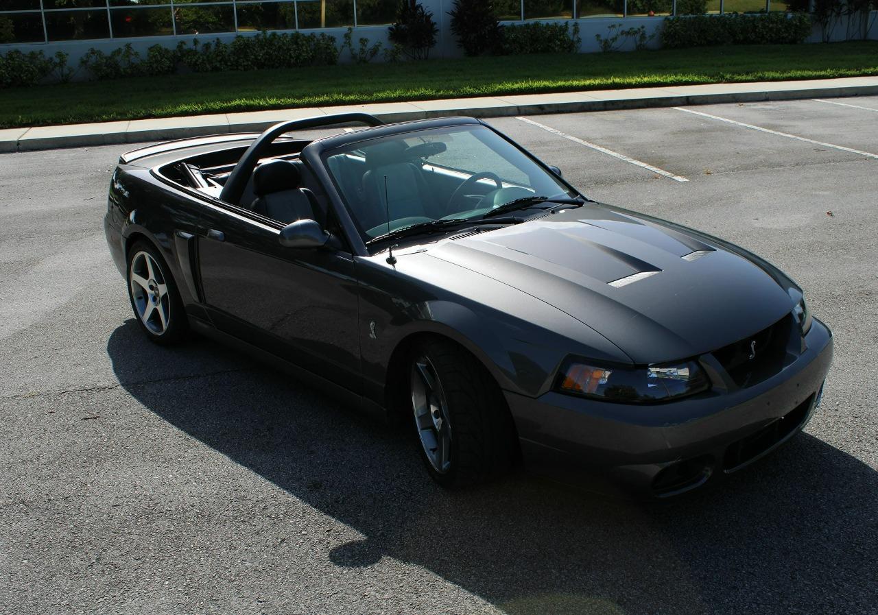 2003 Ford Mustang