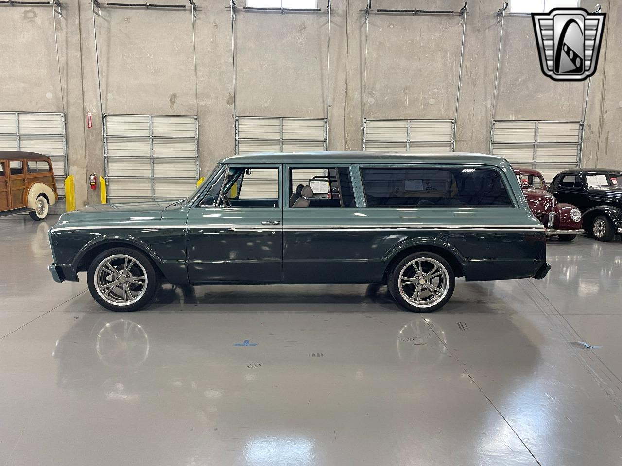 1969 GMC Suburban