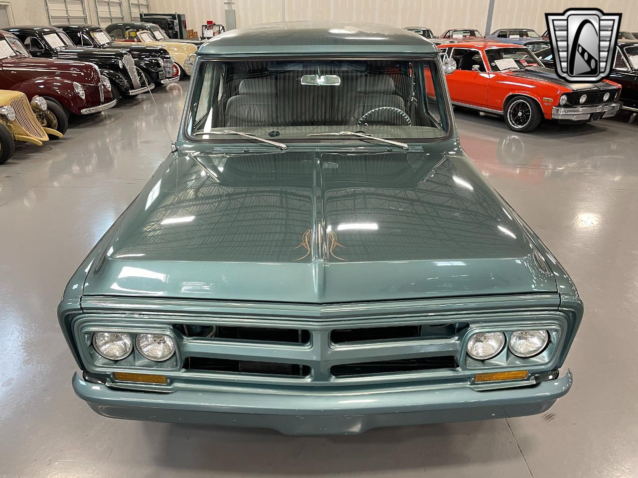 1969 GMC Suburban