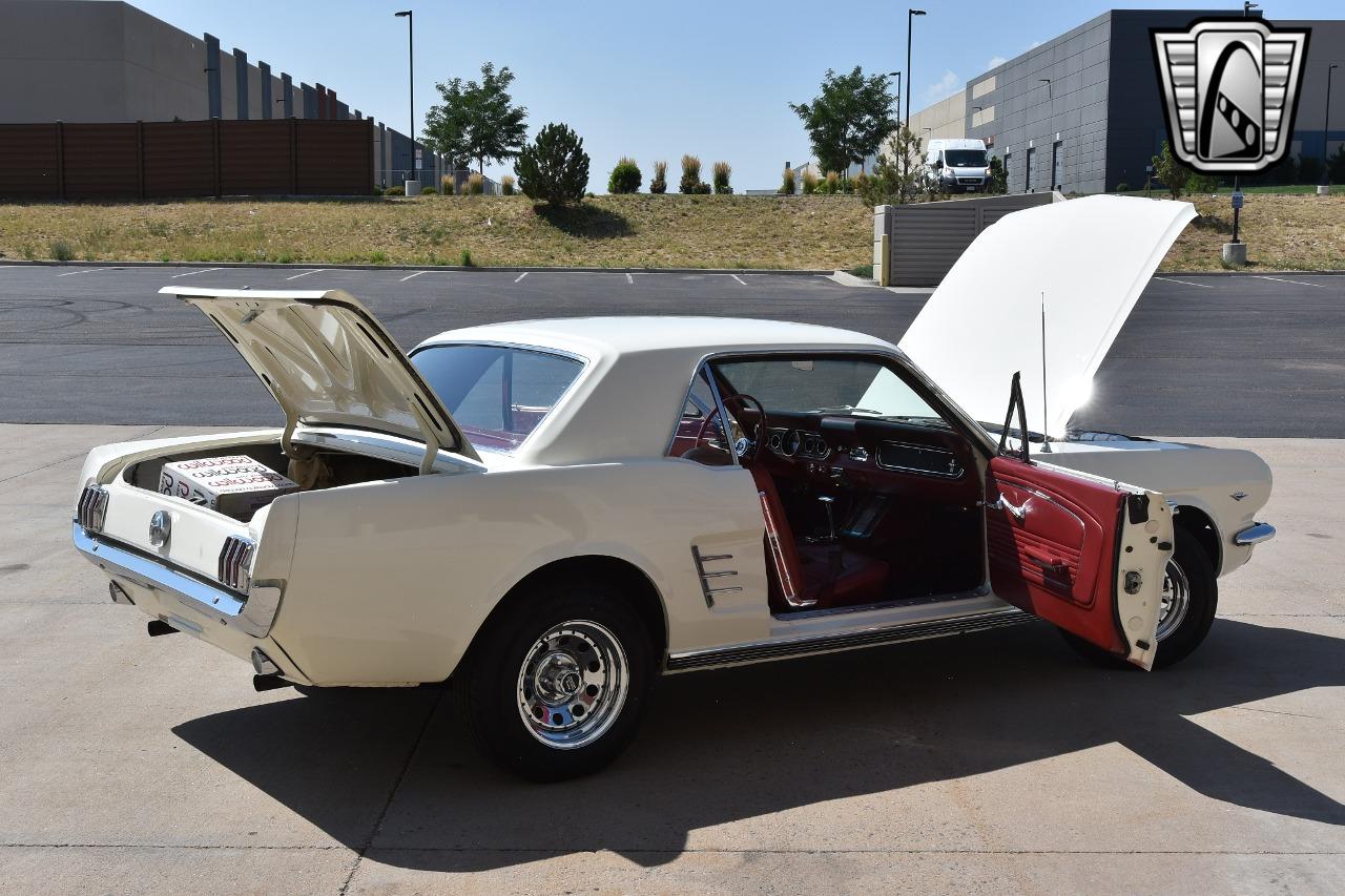 1966 Ford Mustang