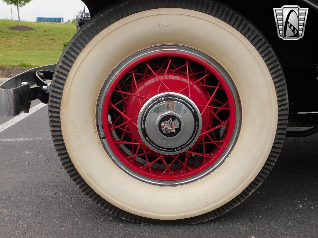 1931 Cadillac Series 355