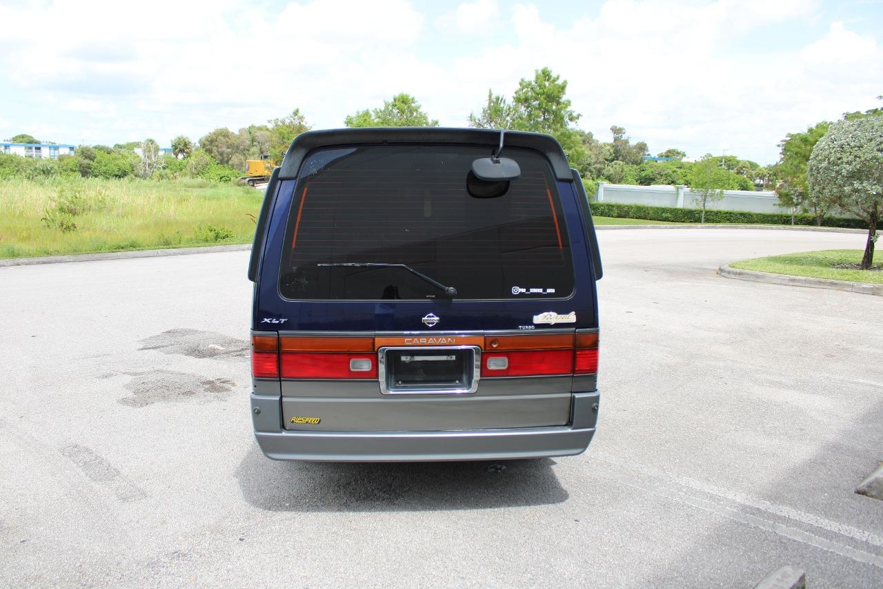 1995 Nissan Caravan