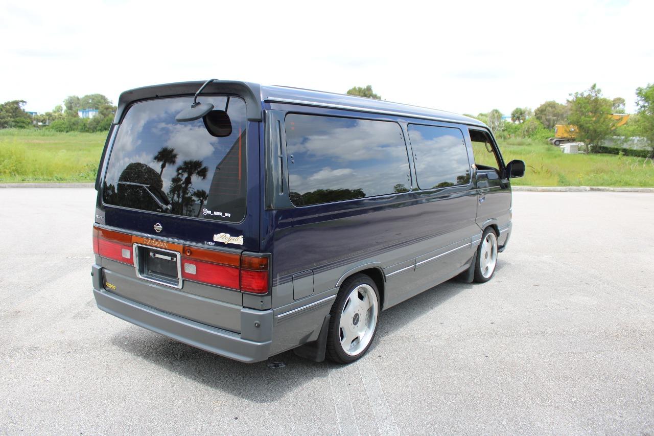 1995 Nissan Caravan