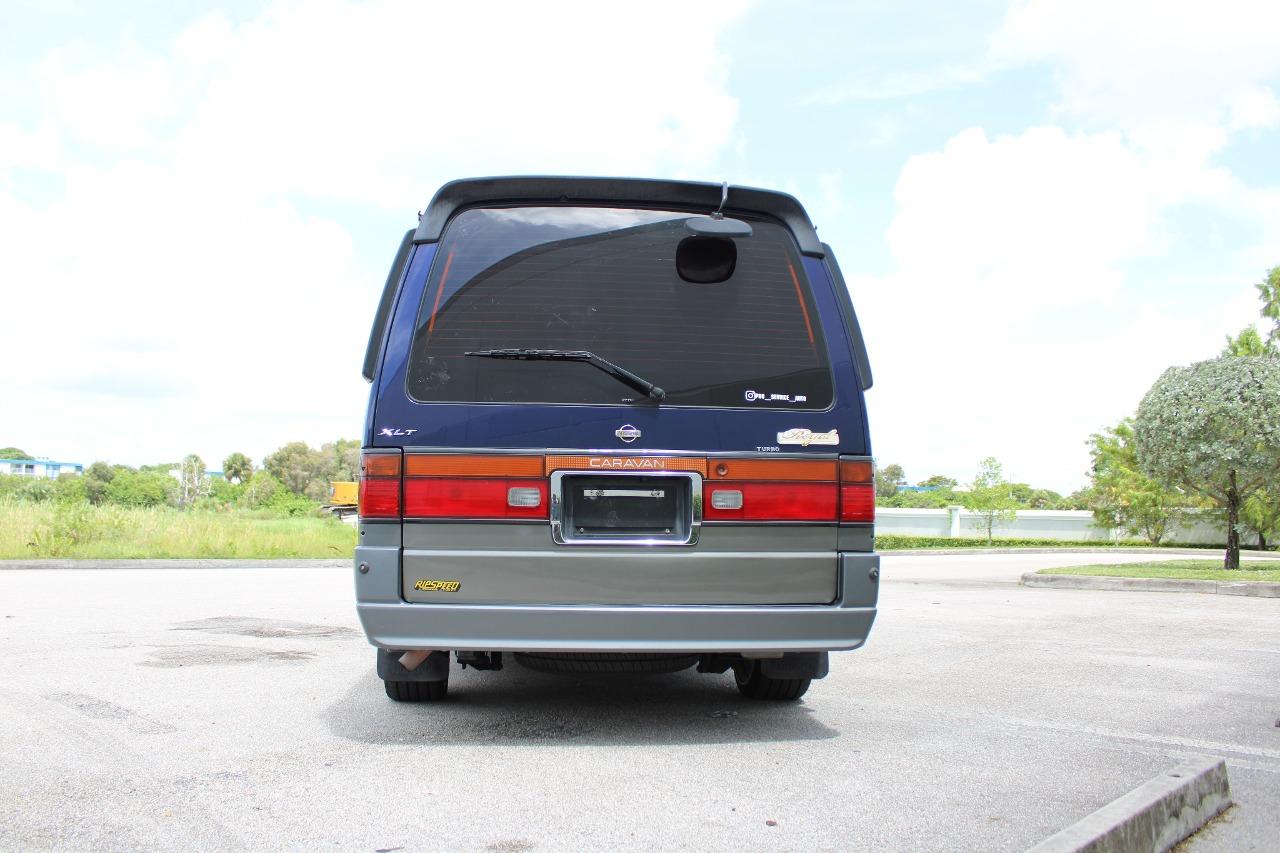 1995 Nissan Caravan