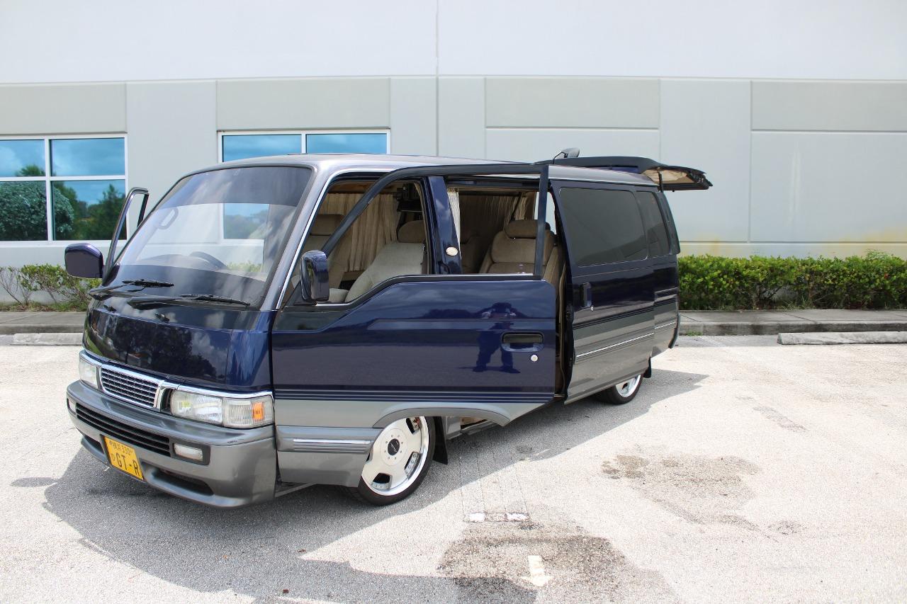 1995 Nissan Caravan