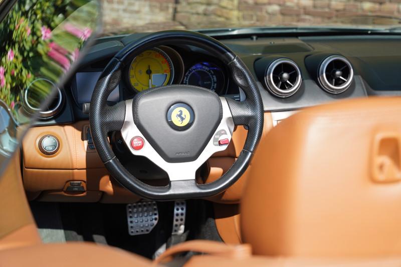 2010 Ferrari California 4.3