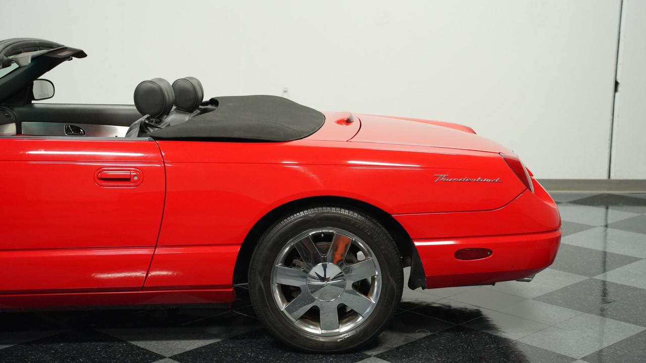 2002 Ford Thunderbird