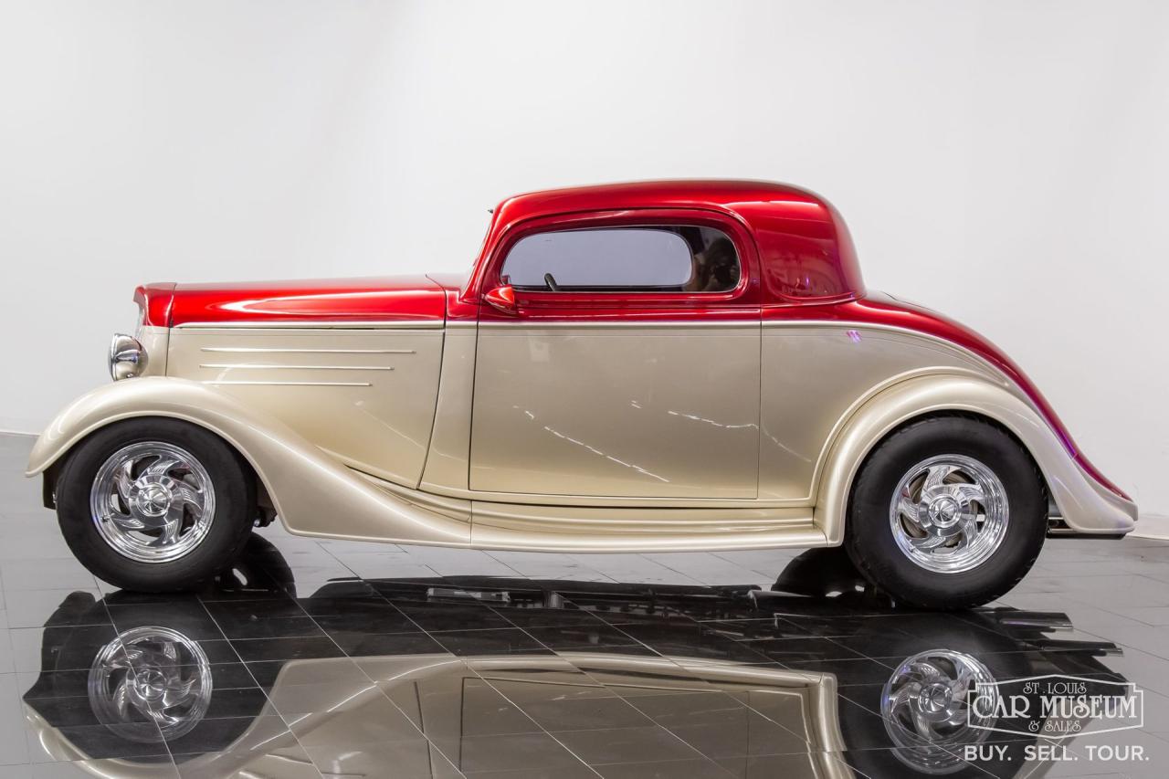 1934 Chevrolet 3-Window Street Rod