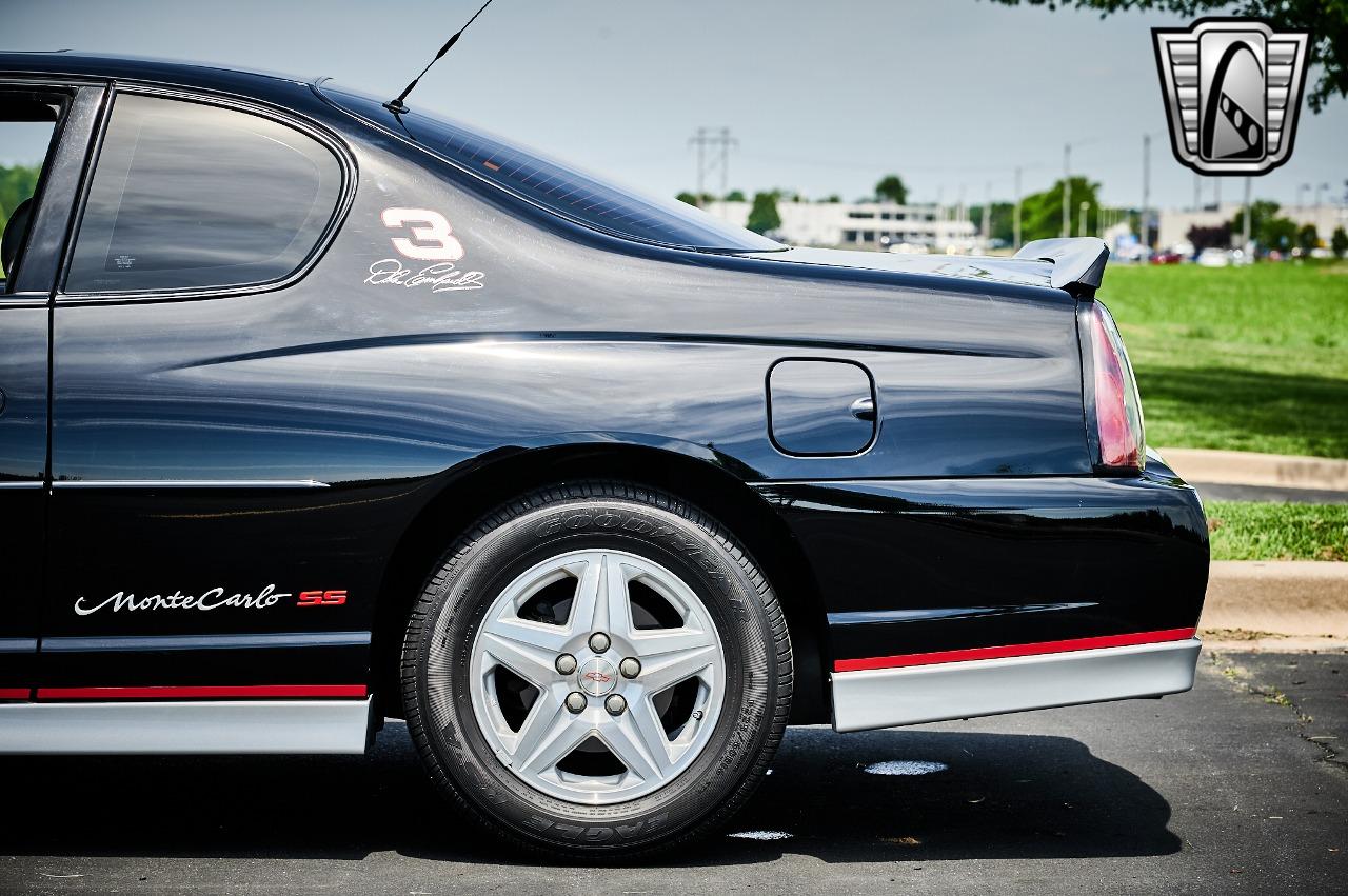 2002 Chevrolet Monte Carlo