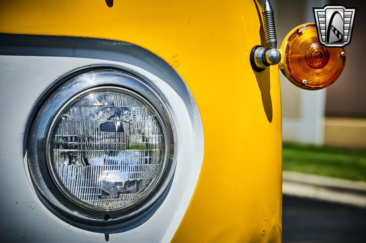 1960 Jeep FC150