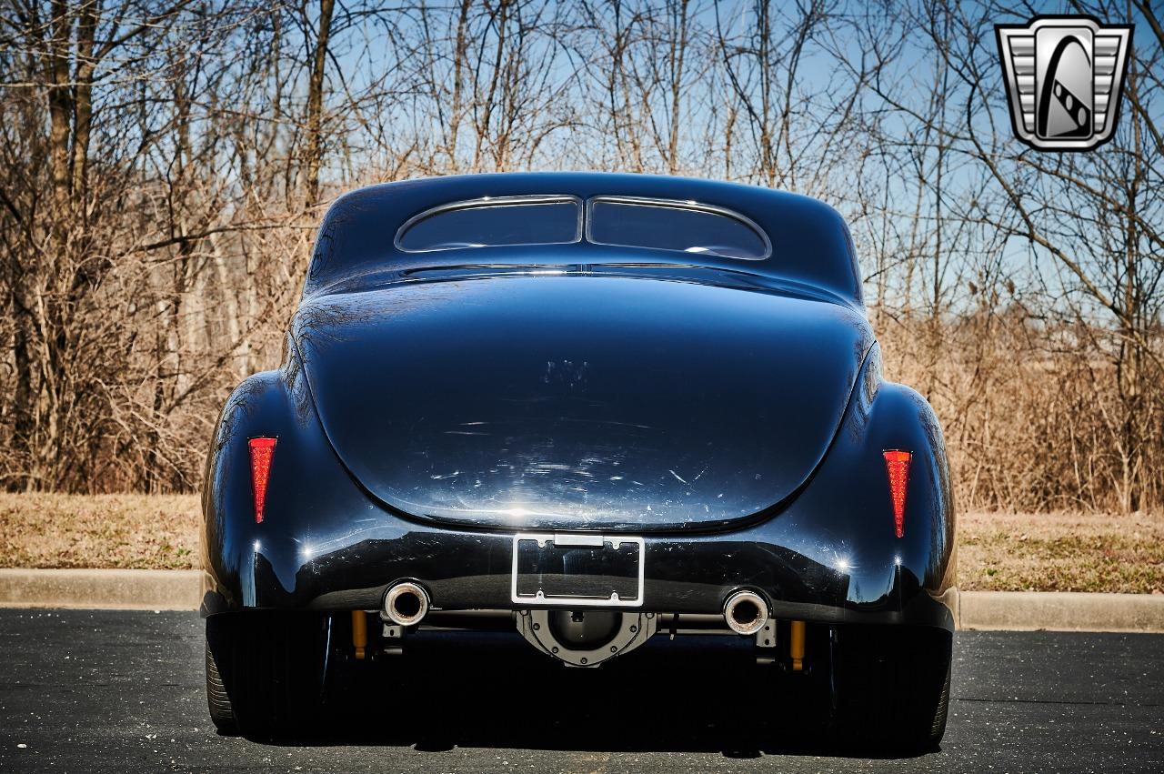 1940 Ford Coupe