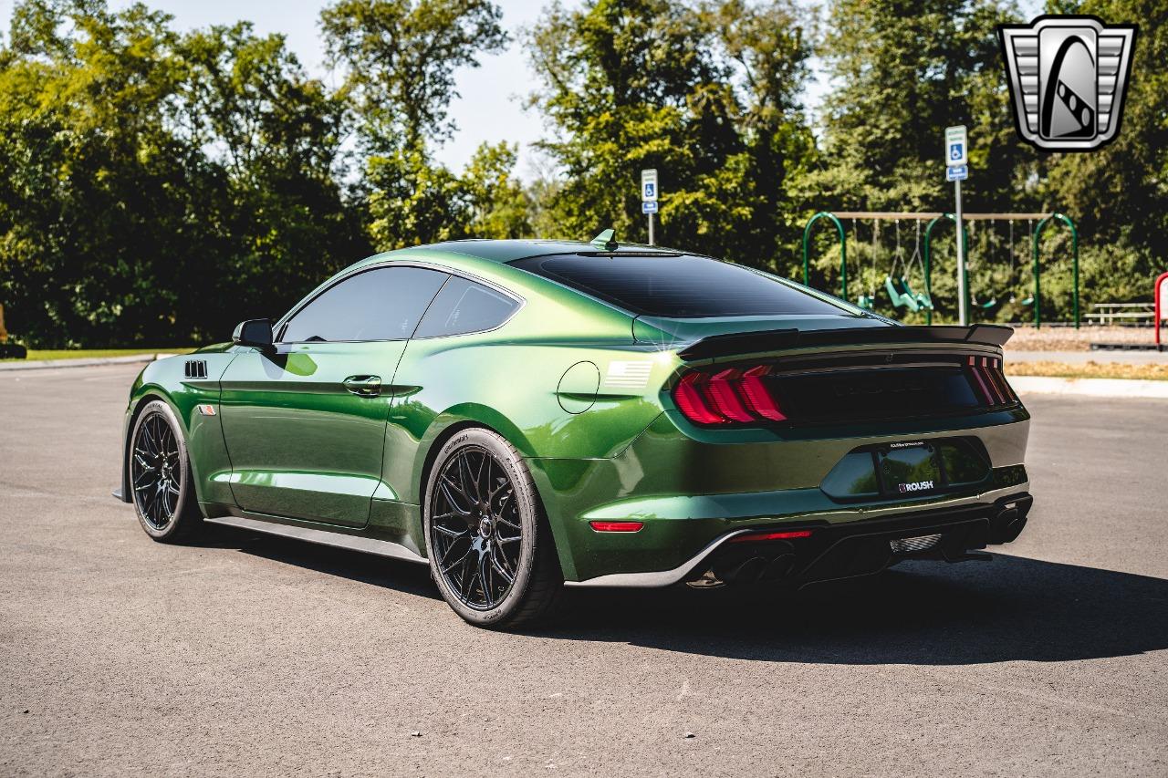 2022 Ford Mustang