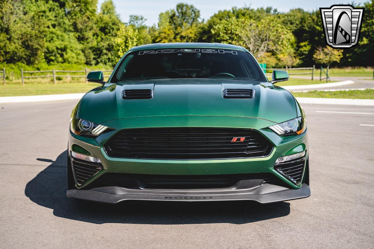 2022 Ford Mustang