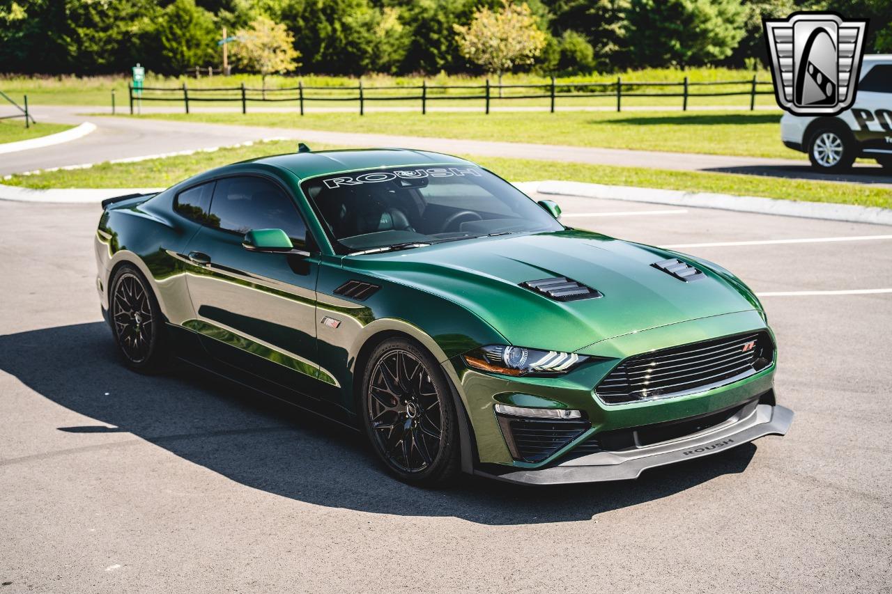 2022 Ford Mustang