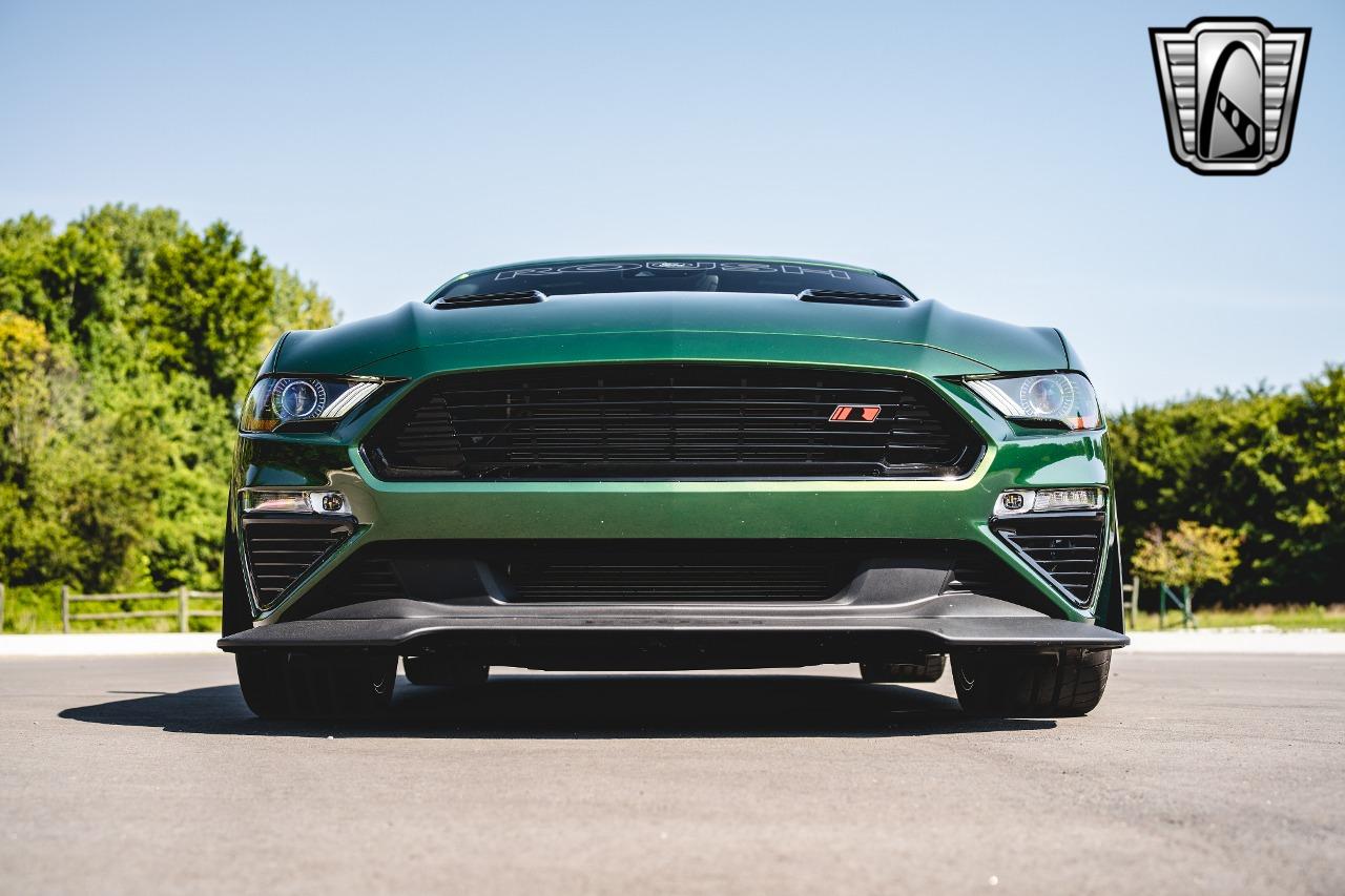 2022 Ford Mustang