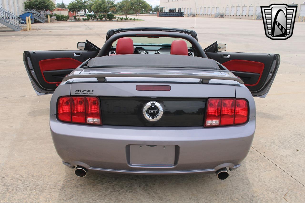 2006 Ford Mustang