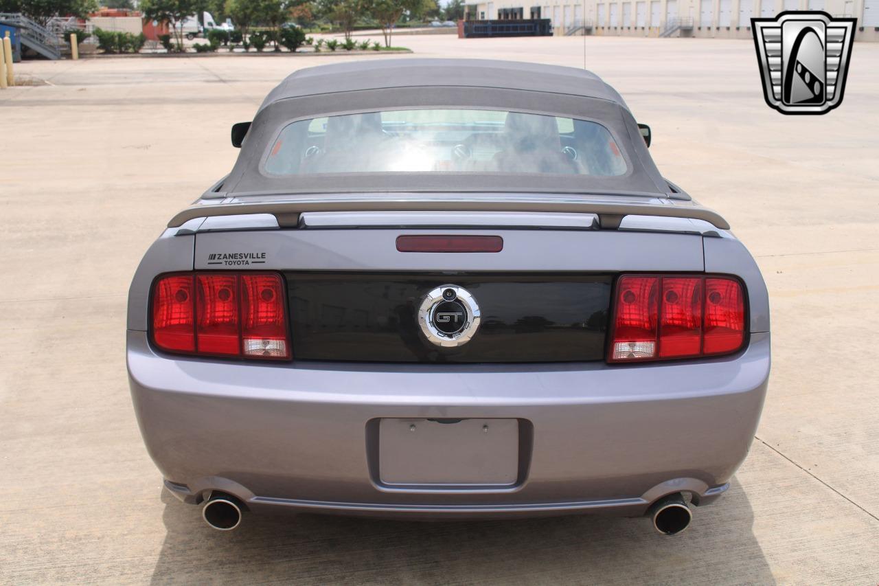 2006 Ford Mustang