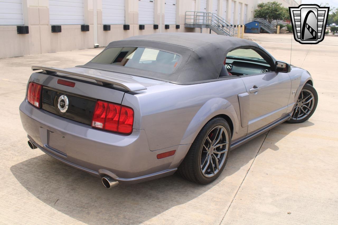 2006 Ford Mustang