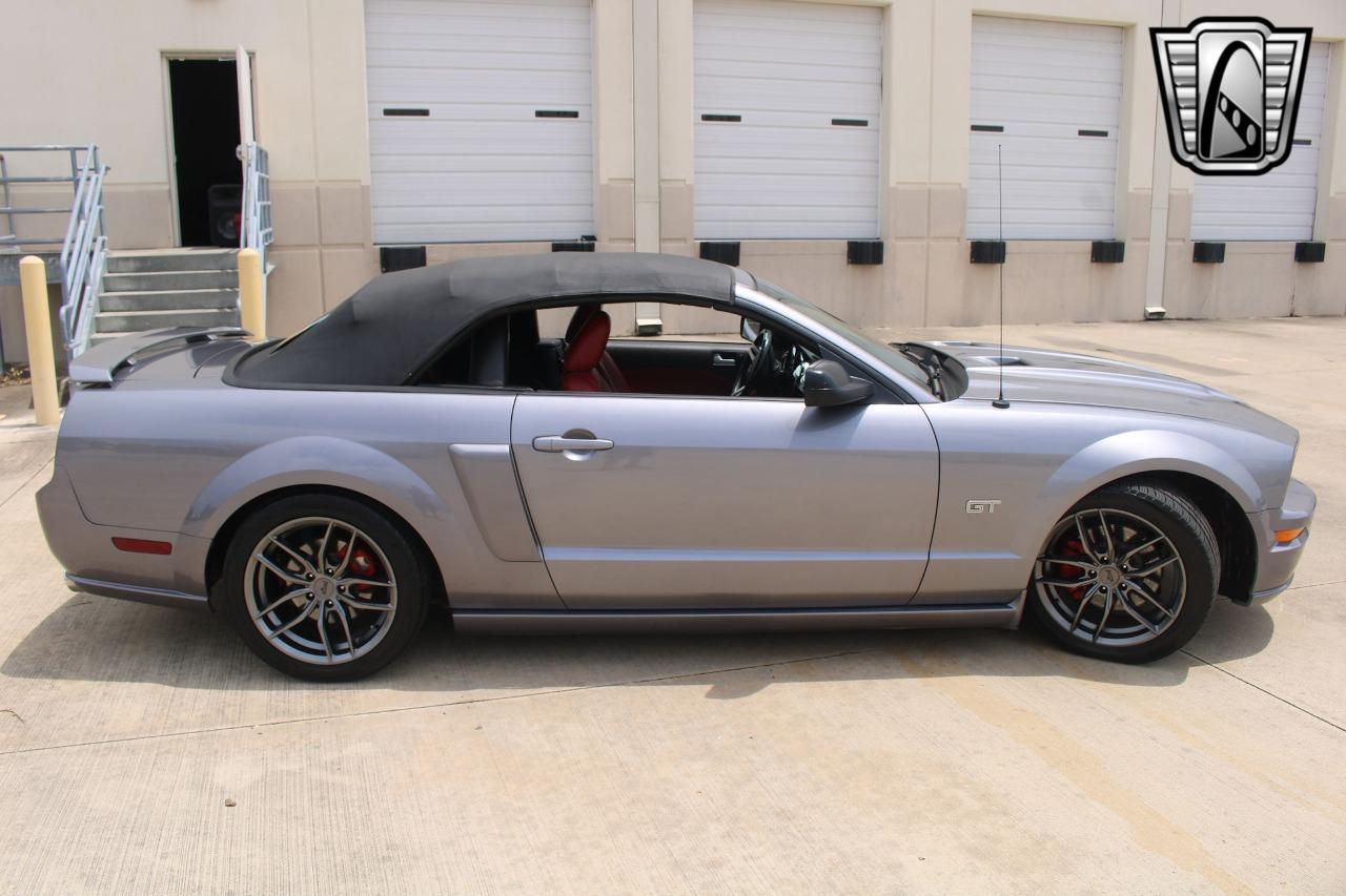 2006 Ford Mustang