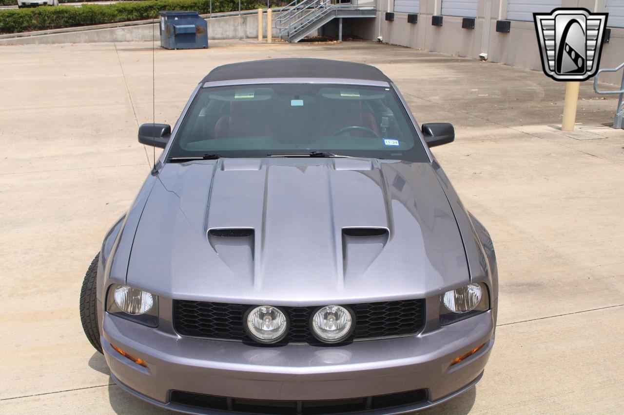 2006 Ford Mustang