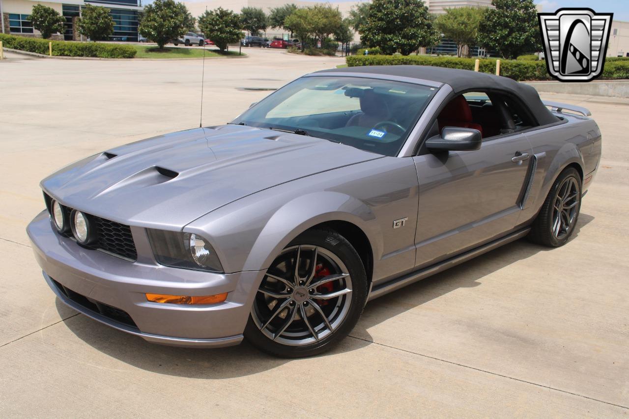 2006 Ford Mustang