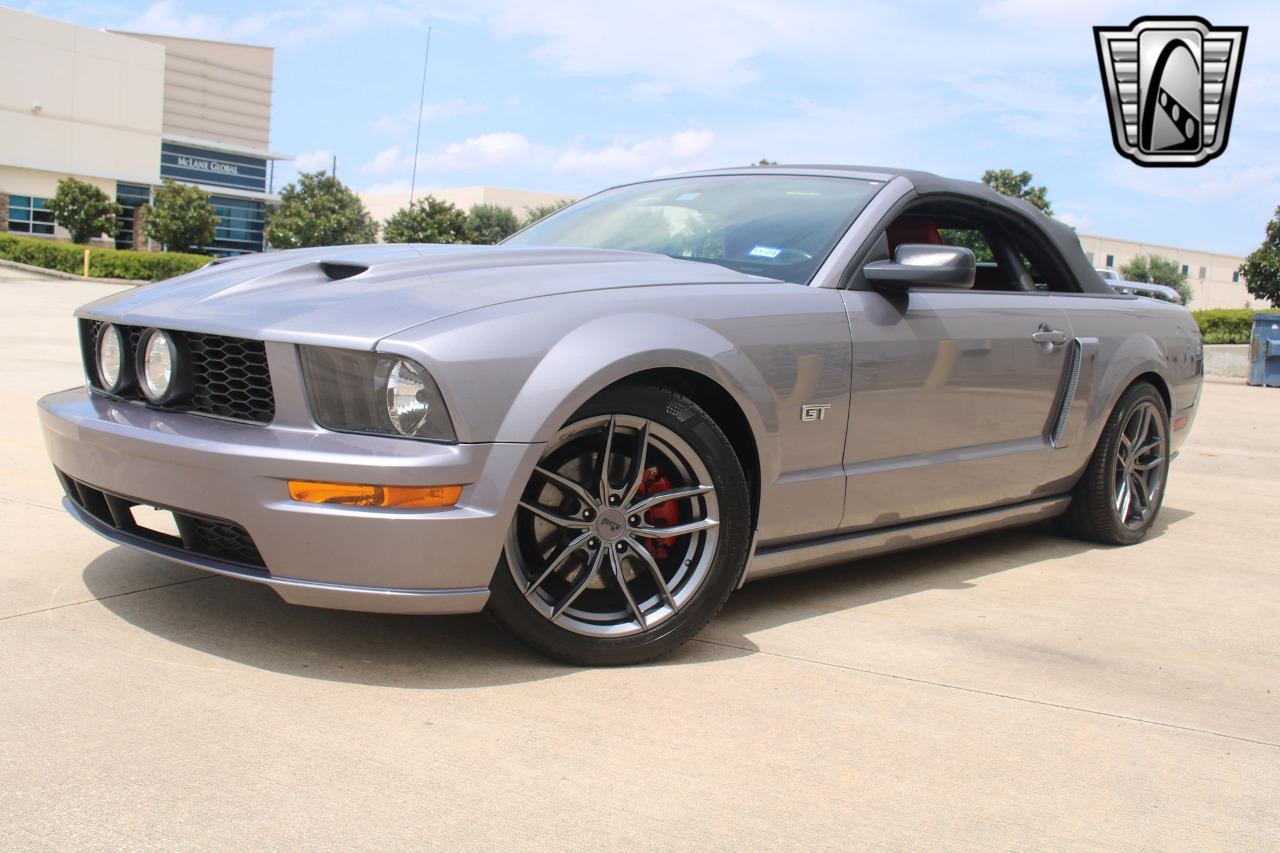 2006 Ford Mustang