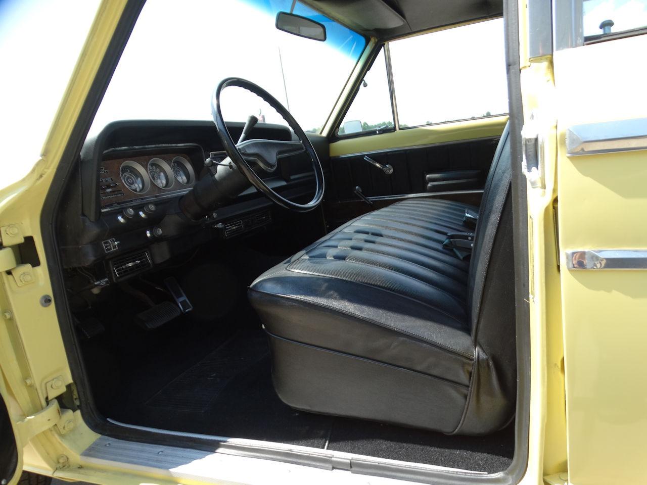 1973 Jeep Wagoneer