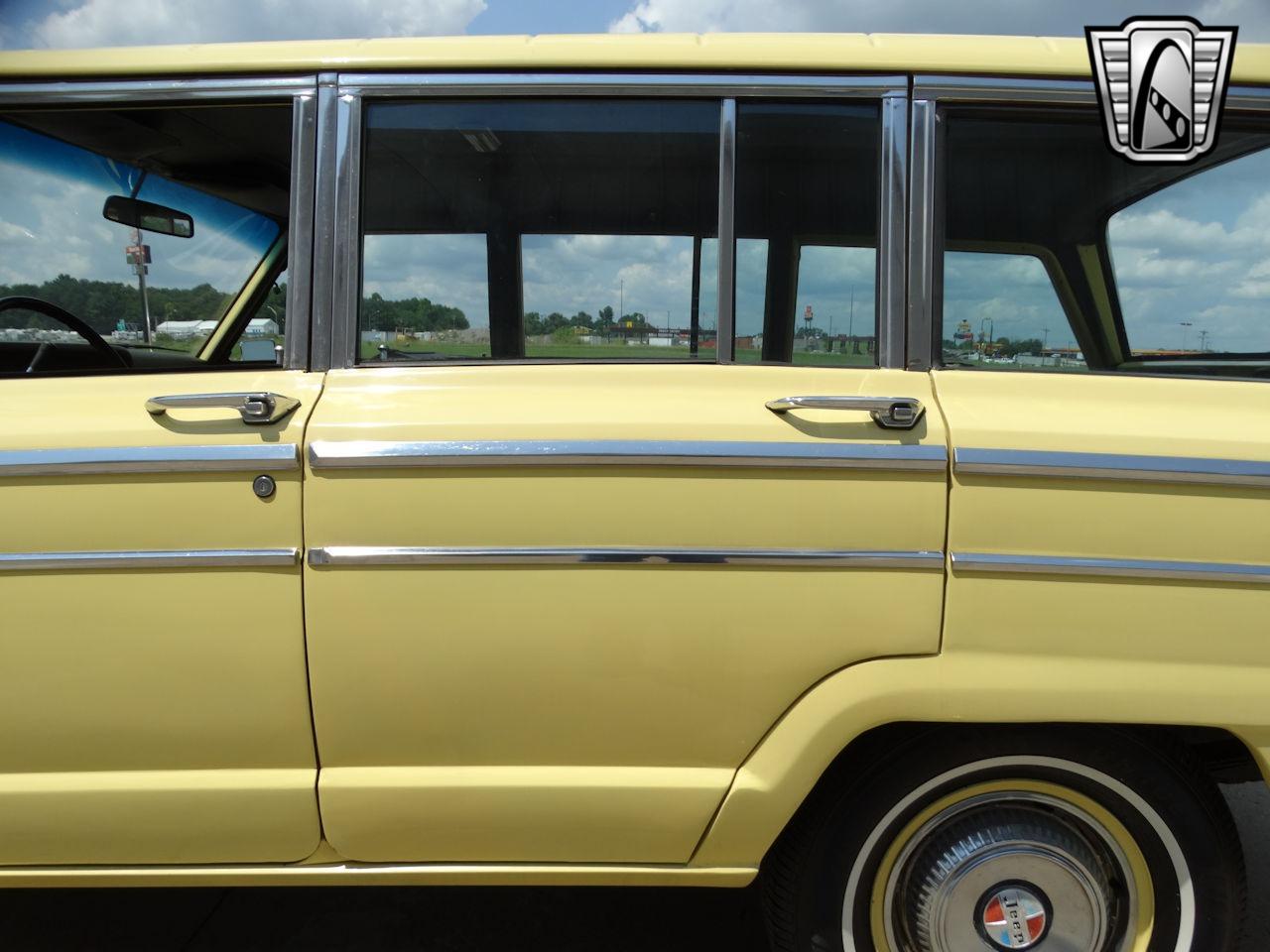 1973 Jeep Wagoneer