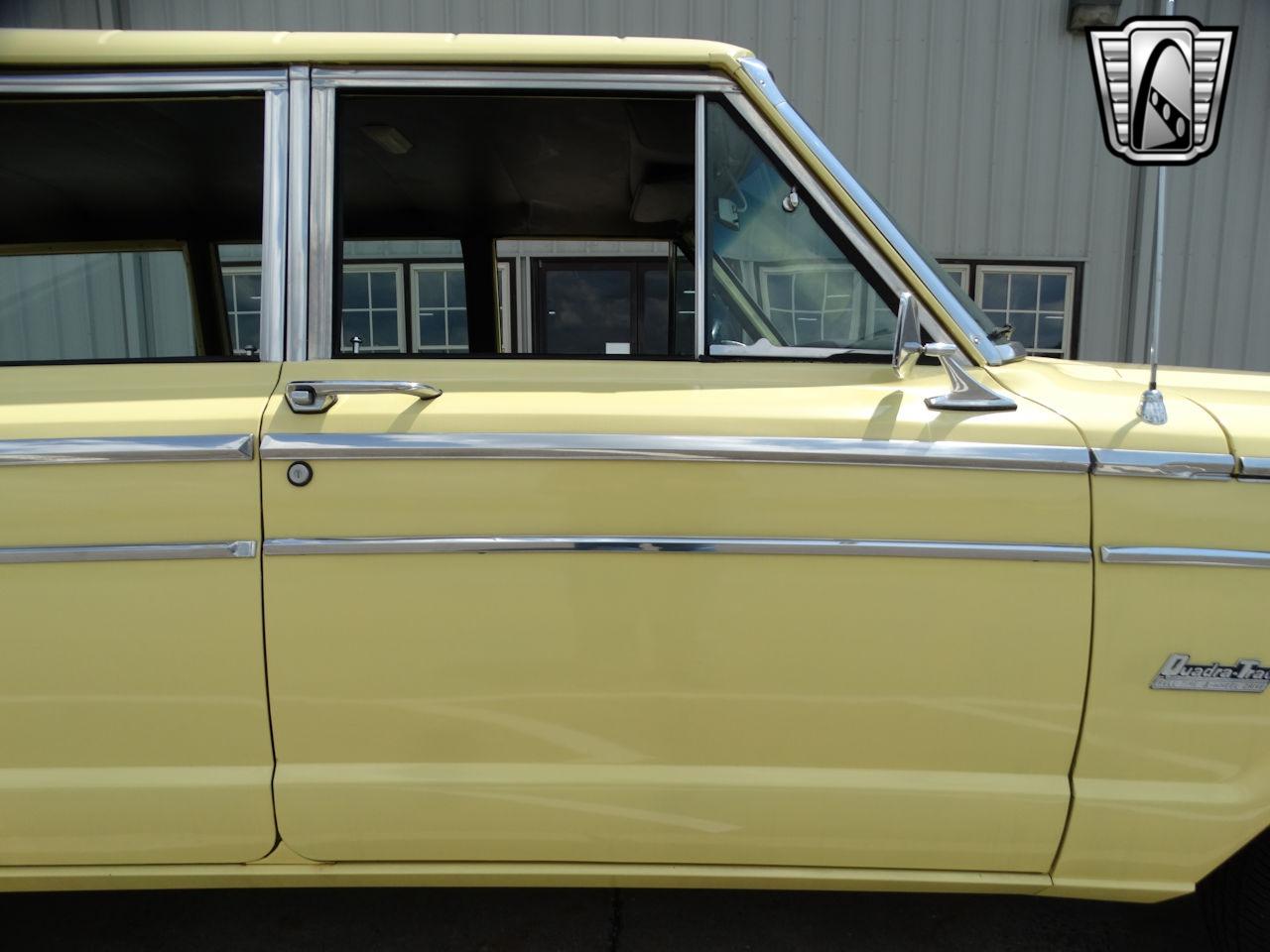 1973 Jeep Wagoneer