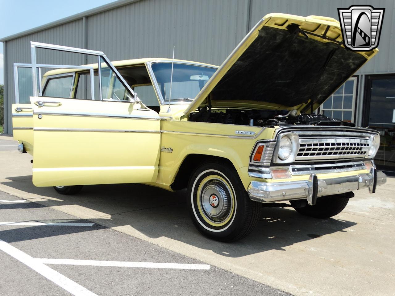 1973 Jeep Wagoneer