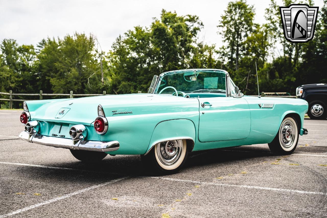 1955 Ford Thunderbird